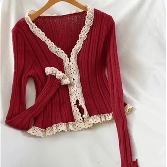 Lace cardigan thin sweater cropped style button red beige cream long sleeve knit - Picture 2 of 4